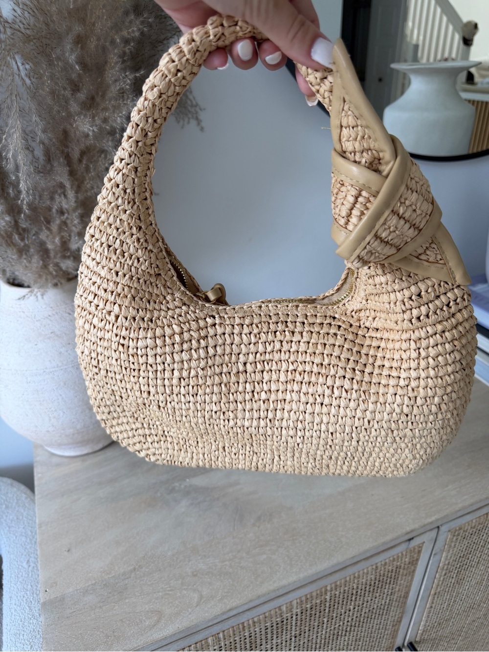 Urban Expressions Knotted Crochet Shoulder Bag in Beige - Picture 5 of 9